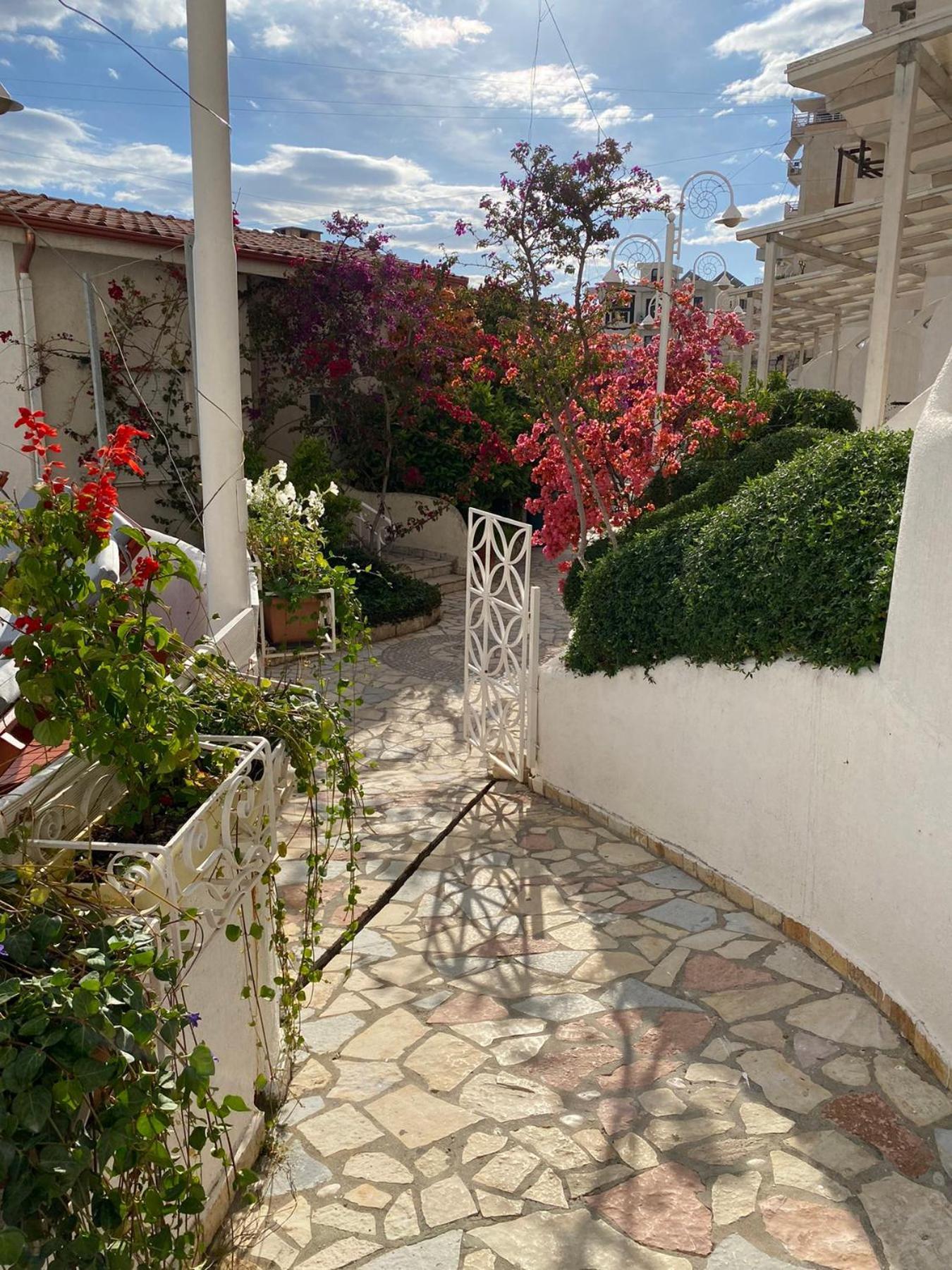 Superior Private At The In Saranda