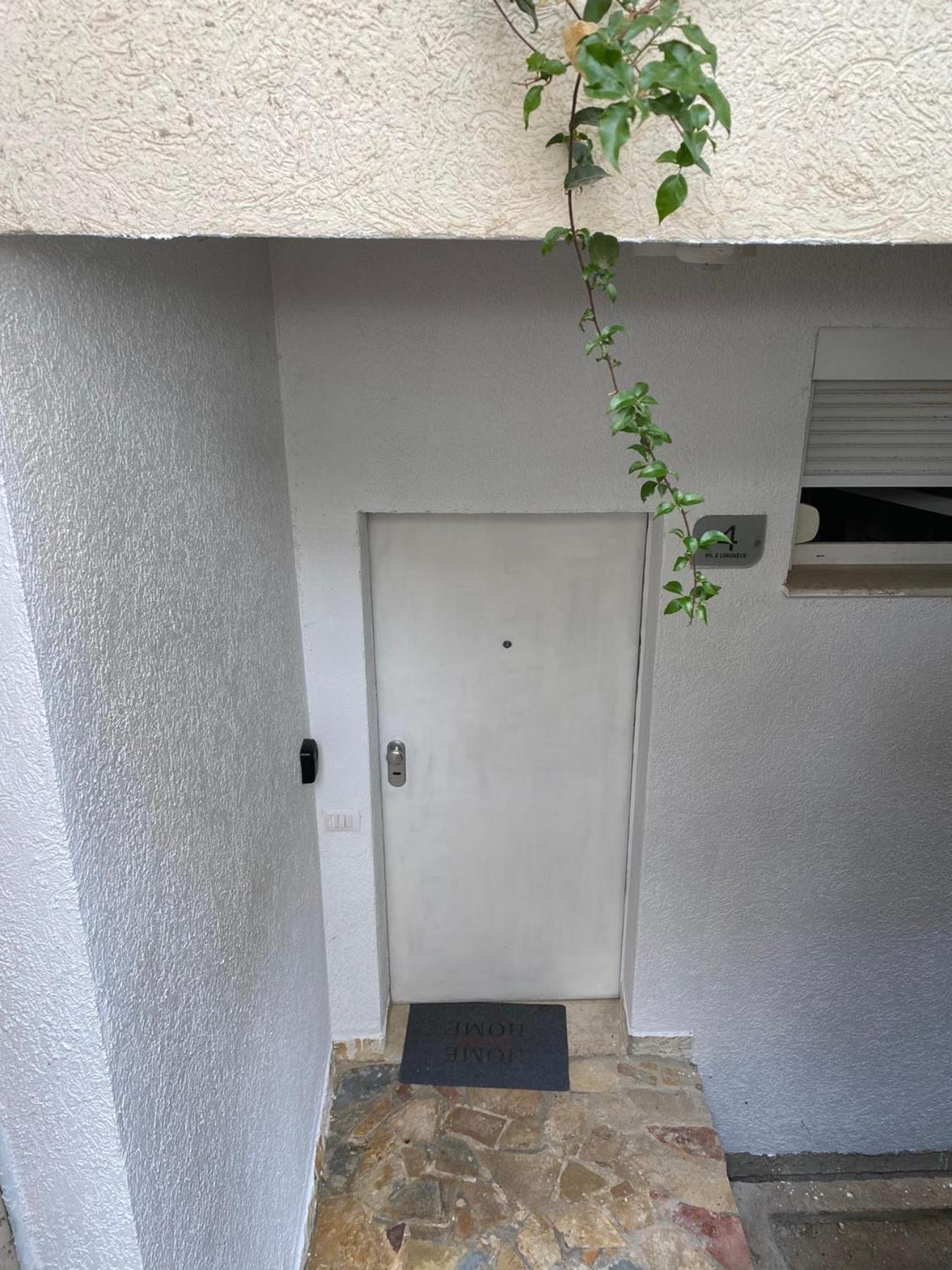 Apartament Superior Private At The In Saranda